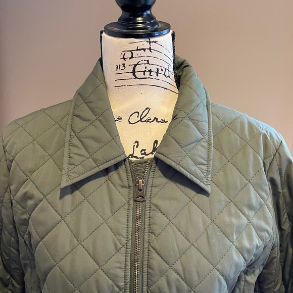 Lands End quilted jacket - Picture 2 of 11